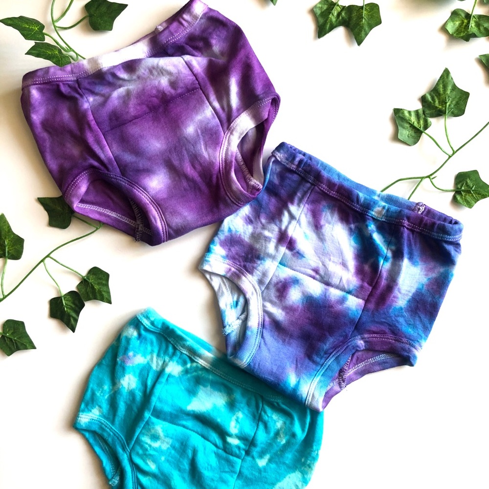 New Gerber Toddler Tie-Dye Training Undi